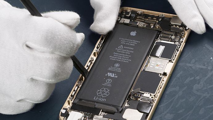 Battery replacement smartphone